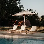 Domaine St-amand * Saint-Amand-de-Coly